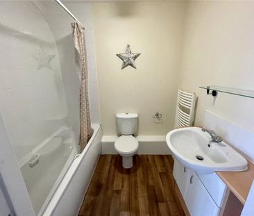 2 bedroom apartment to rent - Photo 6