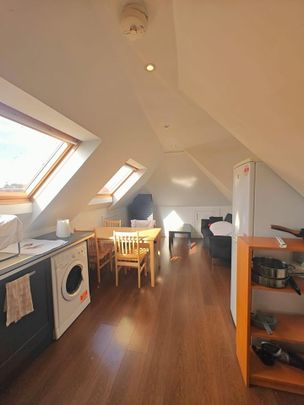 3 Bed Flat, Vivian Avenue, NW4 - Photo 1