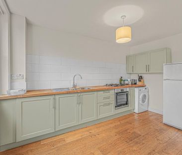 2 bedroom flat to rent - Photo 6