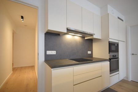 MODERN APPARTEMENT MET UITSTEKENDE LIGGING TE HUUR - Photo 3