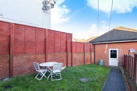 3 bedroom house to rent - Photo 5