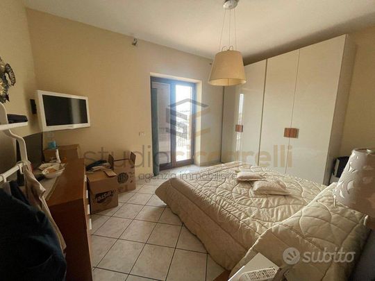Appartamento In Condominio Signorile Zona Centrale - Photo 1