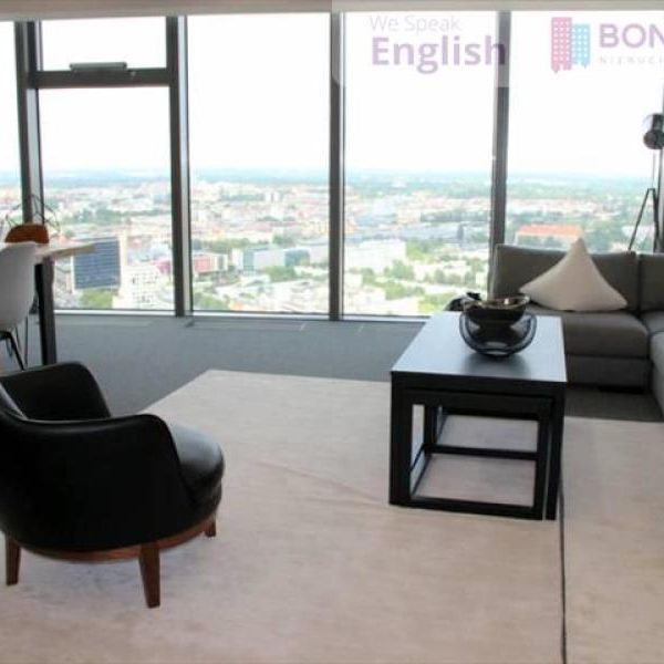 Sky Tower_Powstańców Śląskich, Wrocław - Photo 1