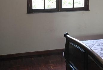 Quarto de casal com casa de banho privada em Viana