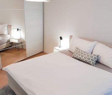 Möblierte 2.5-Zimmer-Wohnung mit Service - Stadtzentrum / Downtown Basel - Photo 3