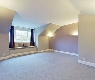 3 bedroom link detached house to rent - Photo 2