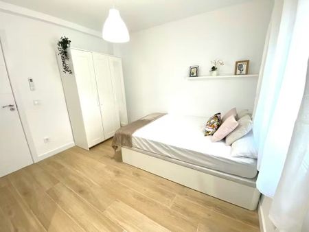 Plaza Jiménez Díaz, Getafe, Community of Madrid 28903 - Photo 2