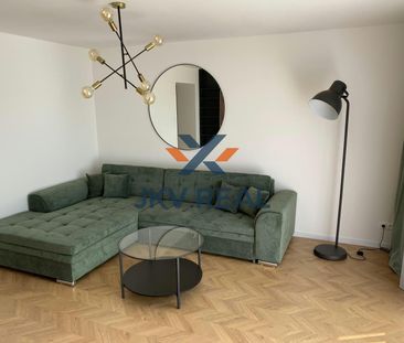 ✨ LUXUSNÉ BÝVANIE V SRDCI MICHALOVIEC – 2-IZBOVÝ BYT S BALKÓNOM, PA... - Photo 1
