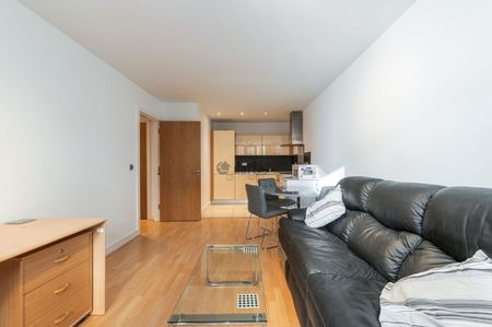 Apartment to rent in Dublin, Malahide Rd - Photo 4