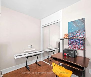 48 BRENDA CRESCENT - Photo 3