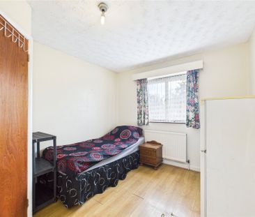 10 bedroom sharedAccommodation in Albert Street, Slough - Photo 4