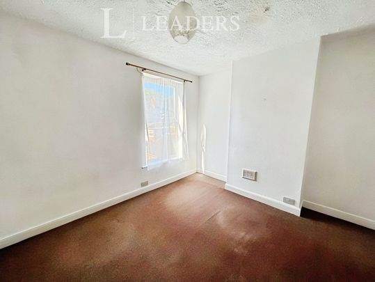 3 bedroom mid-terrace to rent Humber Road South, NG9 - Photo 1
