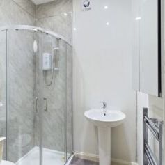 HMO Otago Street, Glasgow G12 8NS - Photo 1