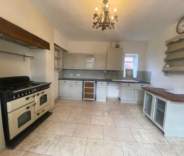 2 bedroom cottage to rent - Photo 1