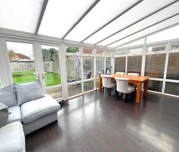 Whitemore Road, Guildford - 3 bedrooms Property for lettings - Seym... - Photo 1