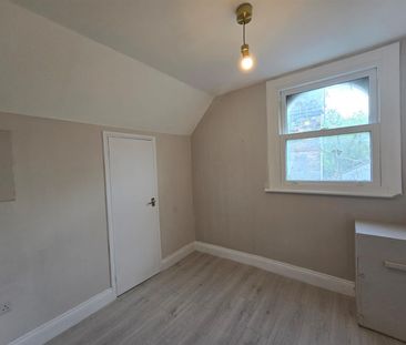 Kingsmead Road, London SW2 - Photo 5