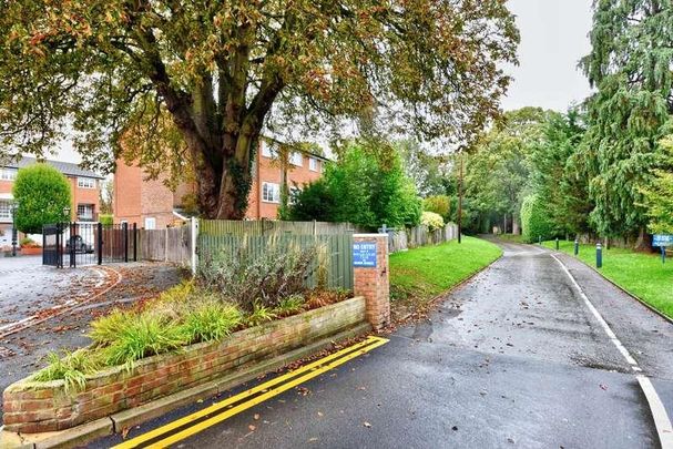 Radnor Close, Henley On Thames, RG9 - Photo 1