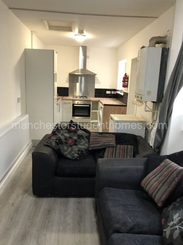 Hibbert Street, Manchester, M14 5WR - Photo 2