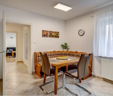 Southern edge of Munich, in quiet neighborhood - Photo 4