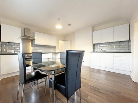 1 bedroom Duplex to rent - Photo 3