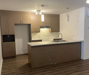 4 1/2 À LOUER-SAINT-CHARLES-BORROMÉE-APPARTEMENT À LOUER - Photo 1