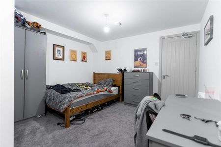 5 bedroom house to rent - Photo 4