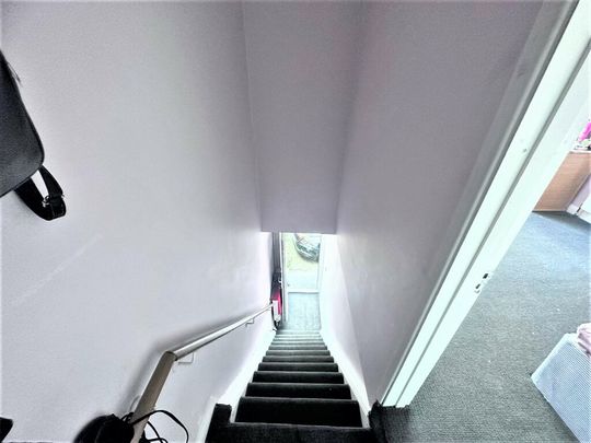 2 Bedroom Flat To Let - HP12 - Photo 1