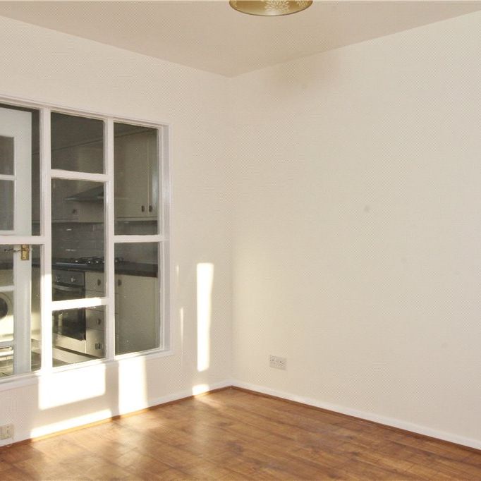 Hartington Road, London, W4 3UQ - Photo 1