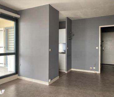 Pleine vue Mer et Port Appartement de type 2 au 2ème étage avec asc... - Photo 1