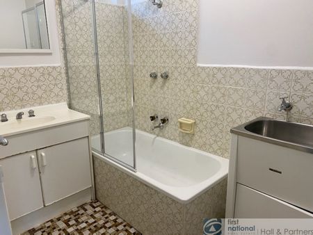 CLOSE TO CENTRE OF DANDENONG - Photo 5