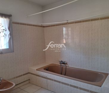 Location Appartement 3 pièces 88m² DRAGUIGNAN 83300 - Photo 3