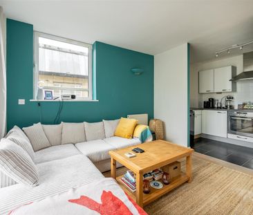 Richmond Road , E8 3QR - Photo 3