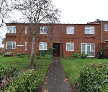 1 bedroom parking to rent - Photo 6