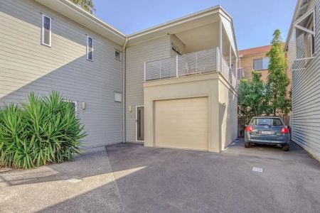 5/31 Weston Street, Coorparoo. - Photo 4