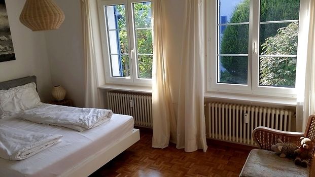 5 Zimmer-Wohnung in Zollikon (ZH), möbliert - Photo 1