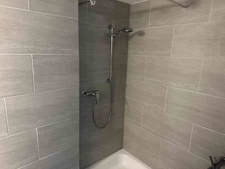 2.5 Zimmer, 60 m², 3. Stock - Photo 5