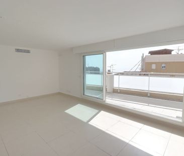 PENTHOUSE 3 PIECES DE 93 M2 TERRASSE DE 80 M2 PROCHE MONACO. - Photo 4