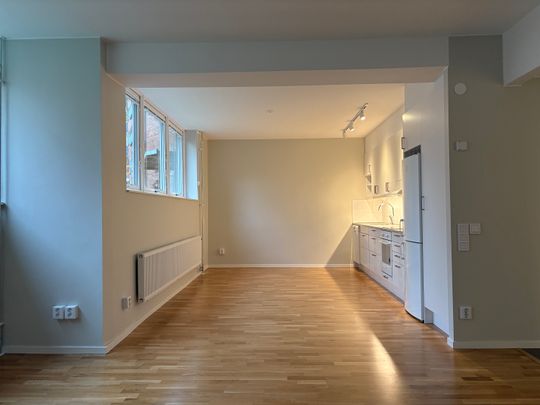 Sturegatan 7 - Foto 1