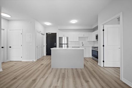 For Lease - 1350 HEMLOCK Road Unit# 611, Manor Park - Cardinal Glen and Area, Ontario - Photo 4