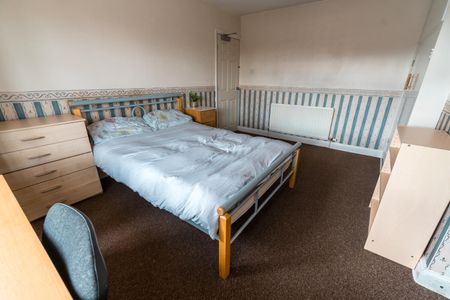 1 Green Dykes Lane - Photo 3