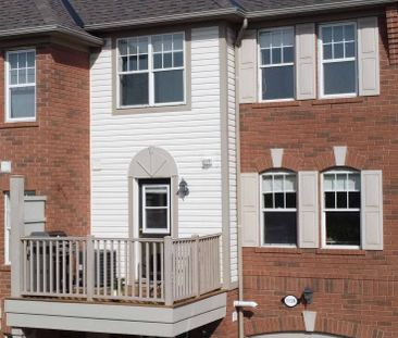 For Lease - 1159 Mcdowell Crescent, Milton, Ontario - Photo 2