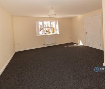 2 bedroom maisonette to rent - Photo 3