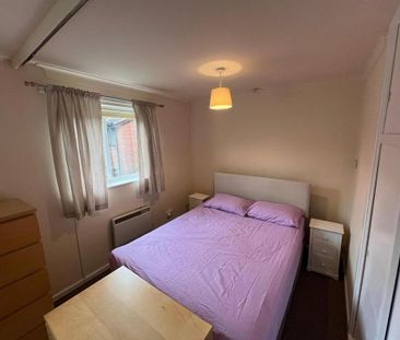 Studio to rent - Photo 4