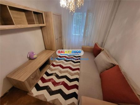 Apartament 4 camere decomandat Titan/etaj 1/mobilat/utilat/80MP - Fotografie 4
