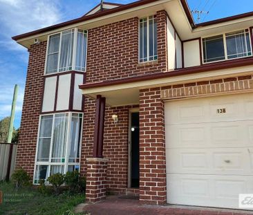 Spacious 3 bedroom duplex in the heart of the hills - Photo 6