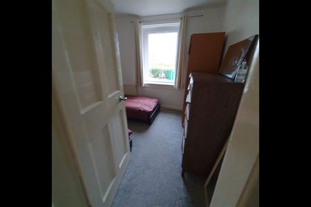 2 Bed Flat, Clearburn Gardens, EH16 - Photo 3