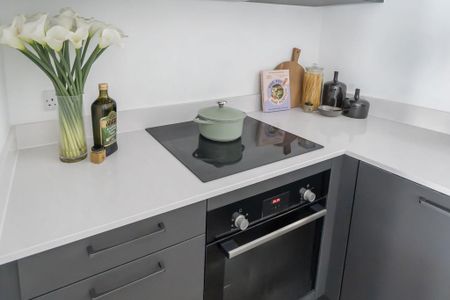2 bedroom apartment to rent - Photo 4