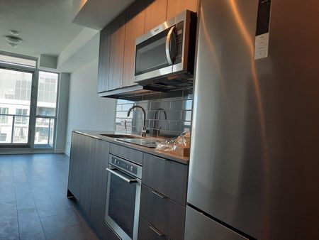 One plus den condo for rent in Norh York - Photo 3