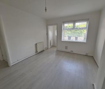 2 bedroom maisonette to rent - Photo 1