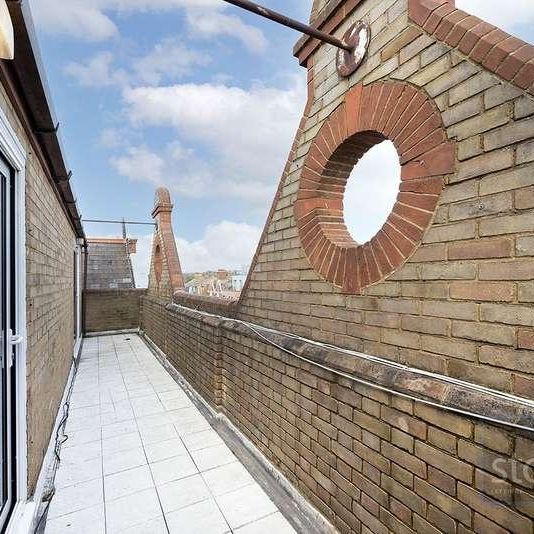 Kilburn High Road, London, NW6 - Photo 1